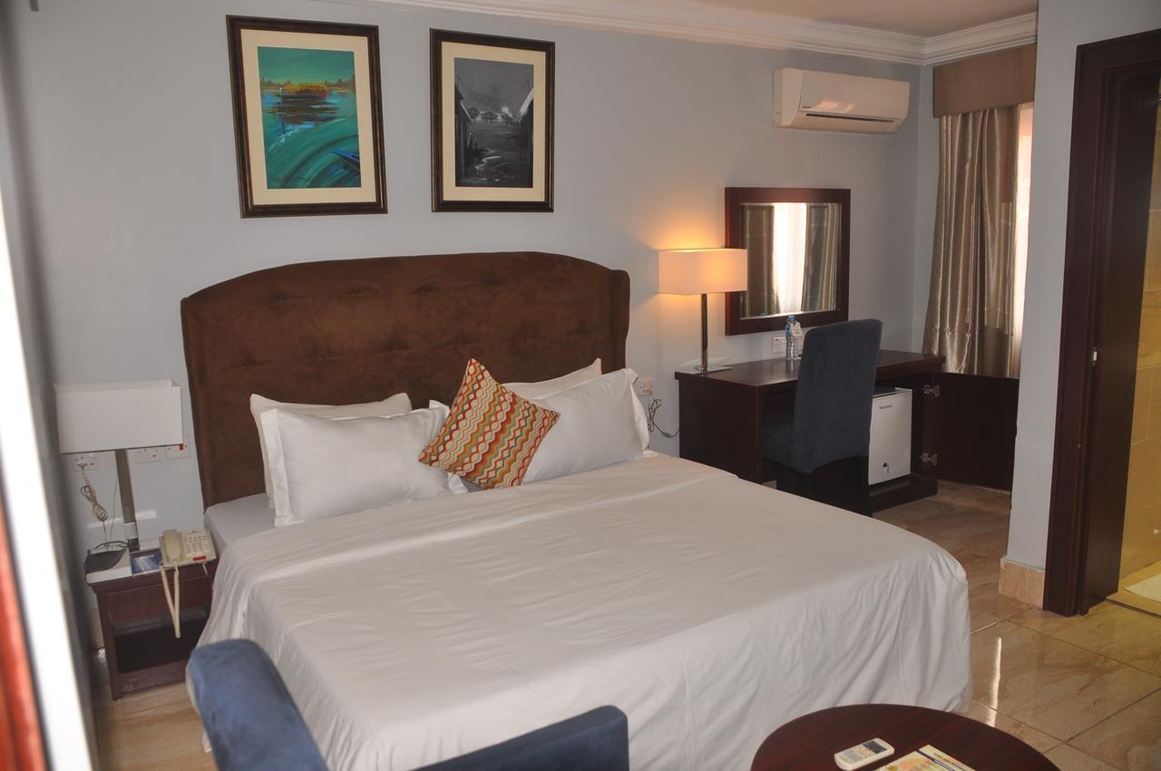 Bolton White Apartments Abuja Exteriör bild