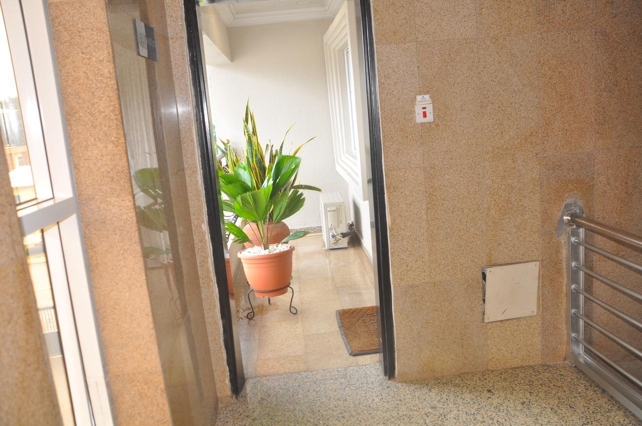 Bolton White Apartments Abuja Exteriör bild