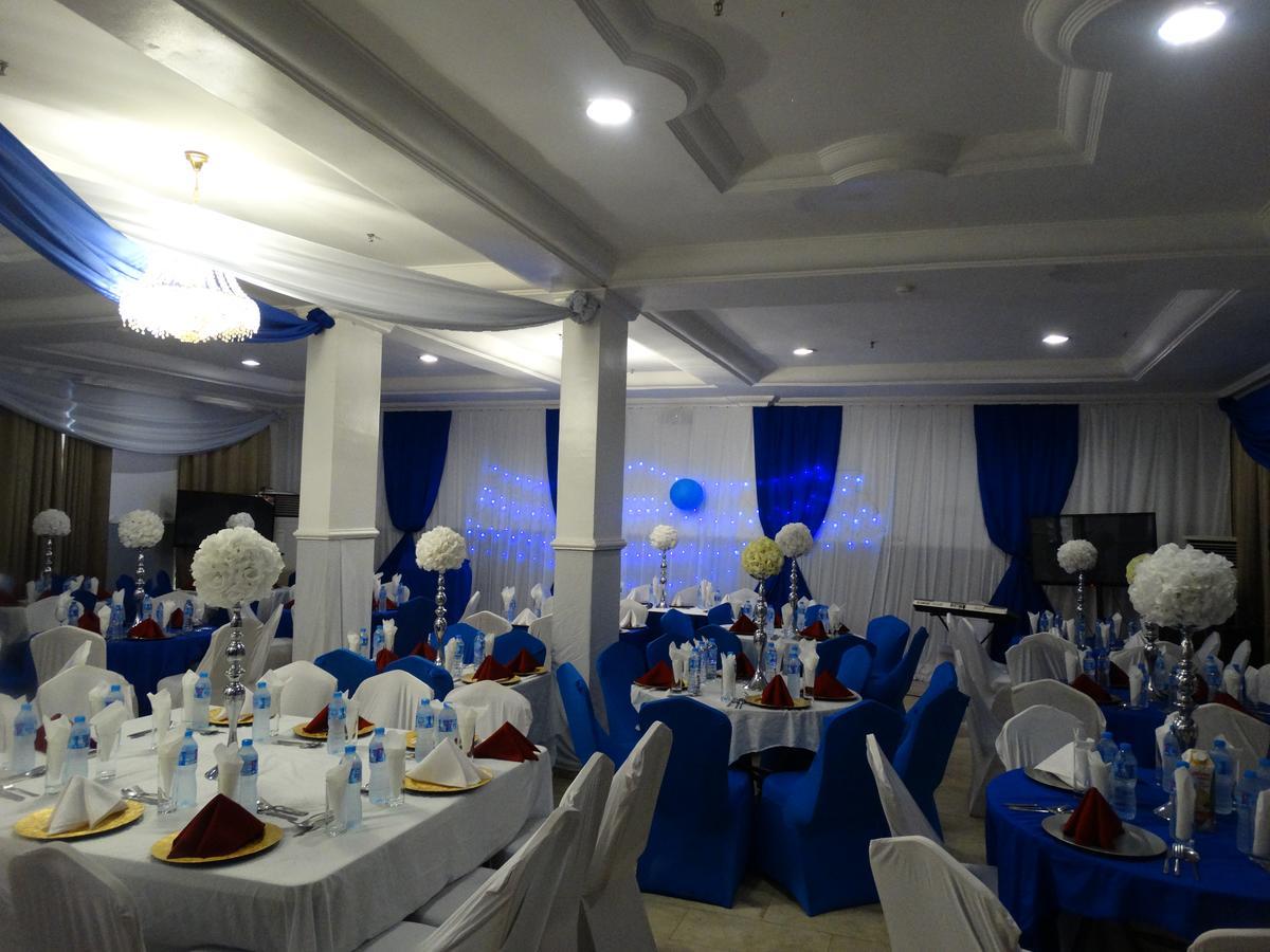 Bolton White Apartments Abuja Exteriör bild
