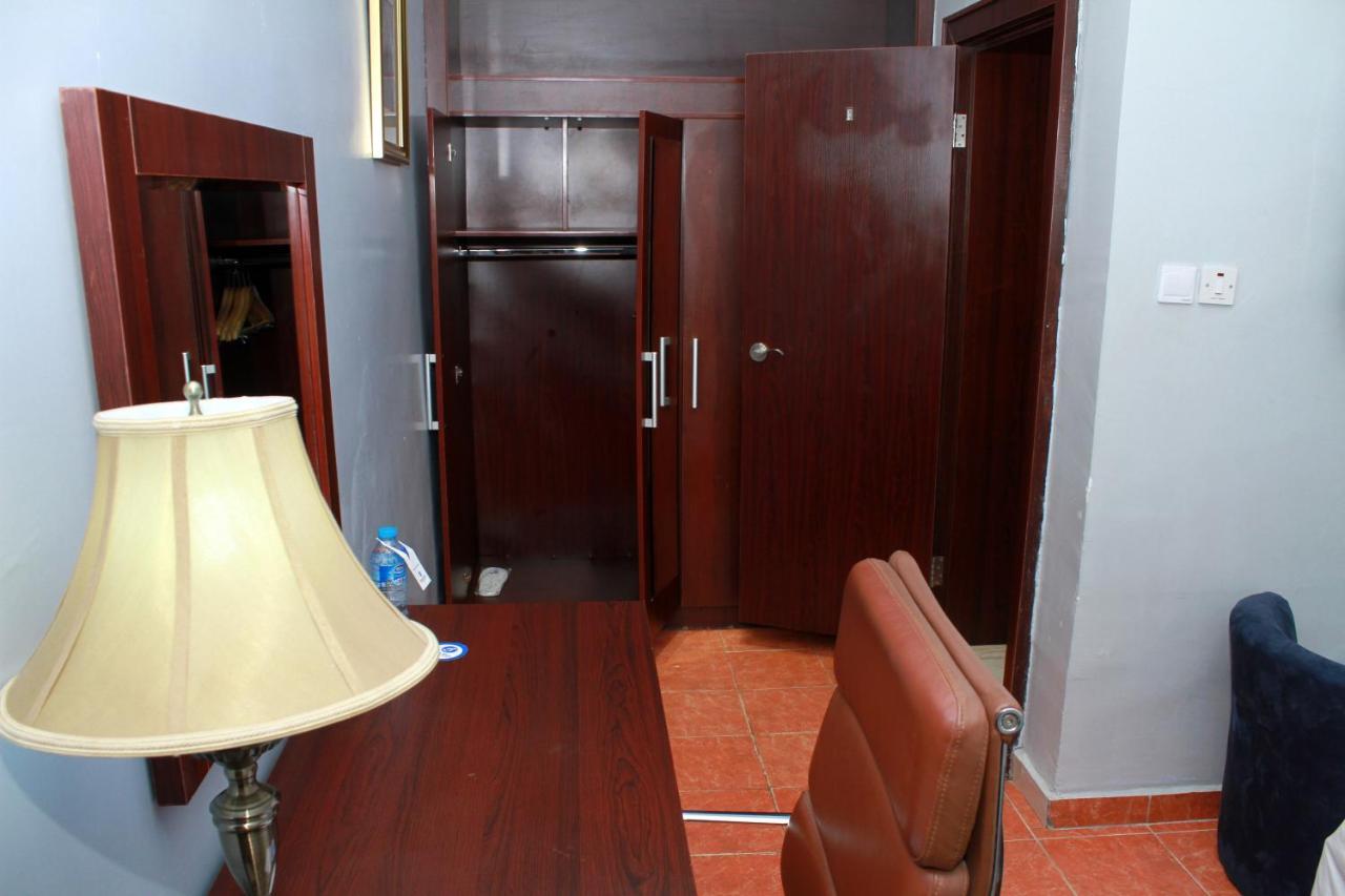 Bolton White Apartments Abuja Exteriör bild