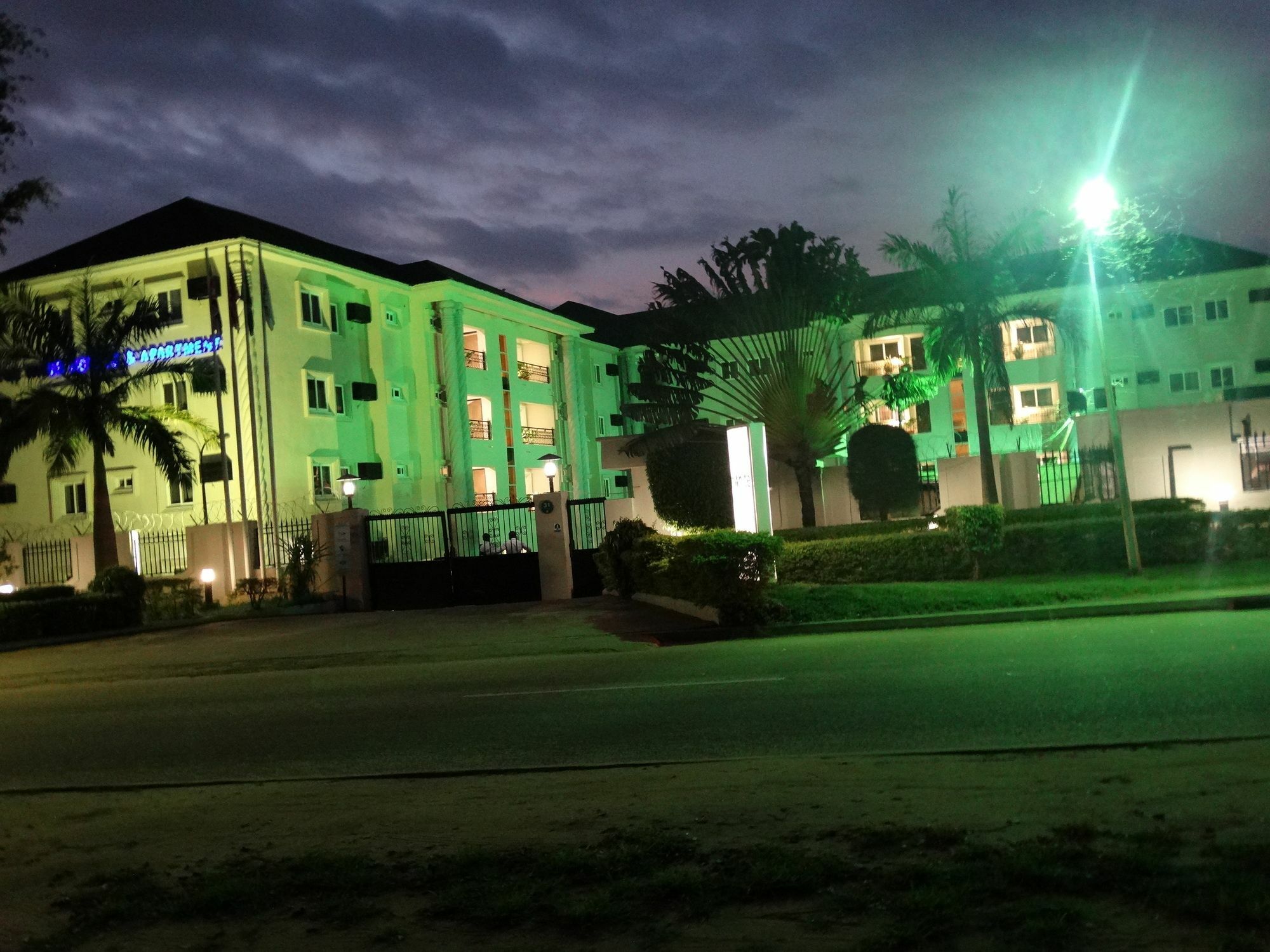 Bolton White Apartments Abuja Exteriör bild