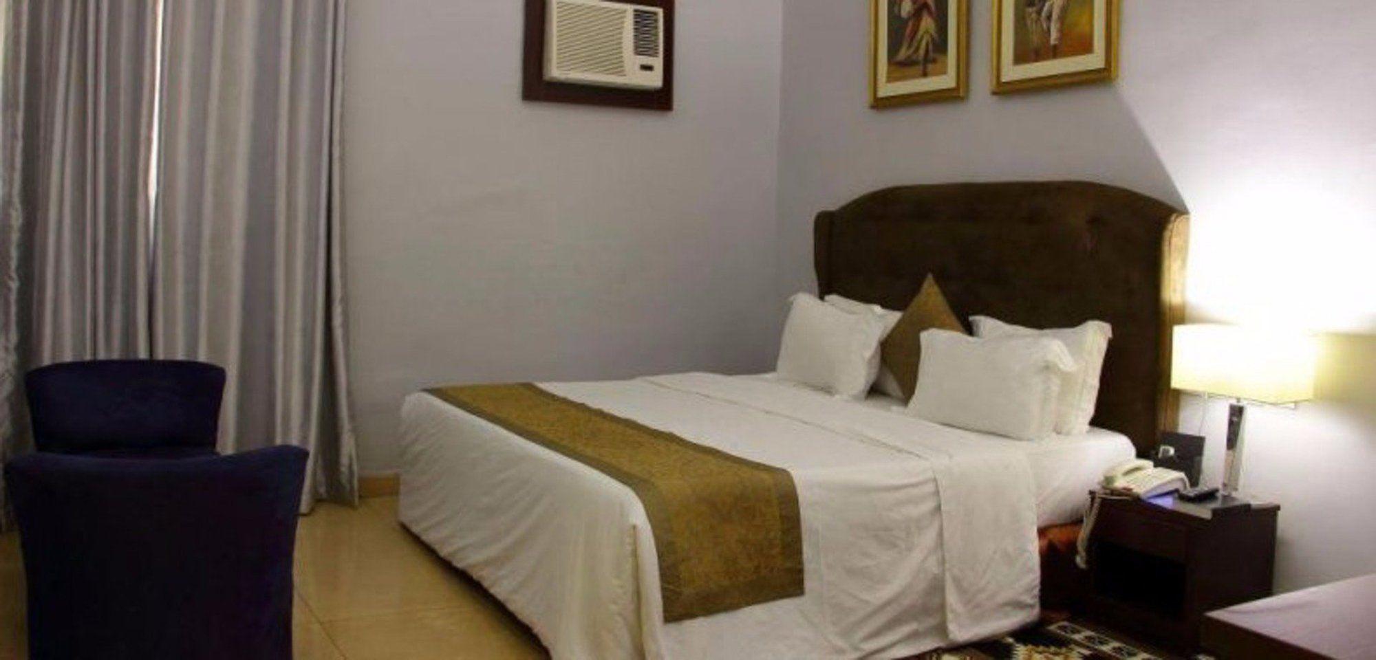 Bolton White Apartments Abuja Exteriör bild